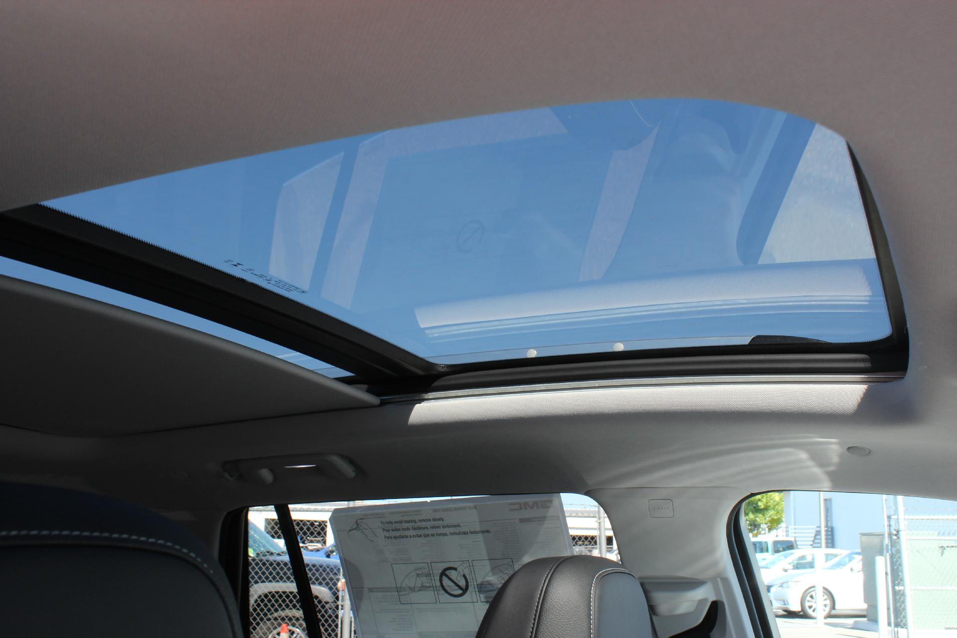 2026 GMC Terrain Vehicle Photo in AURORA, CO 80012-4011