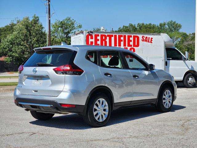 2018 Nissan Rogue Vehicle Photo in DENTON, TX 76210-9321