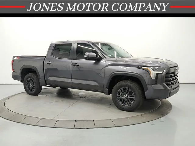 2024 Toyota Tundra 4WD Vehicle Photo in Savannah, TN 38372