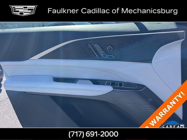 2024 Cadillac LYRIQ Vehicle Photo in MECHANICSBURG, PA 17050-1707