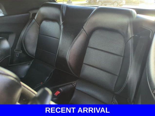 2020 Ford Mustang Vehicle Photo in Merrillville, IN 46410