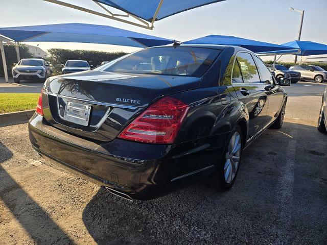 2012 Mercedes-Benz S-Class Vehicle Photo in DENTON, TX 76210-9321