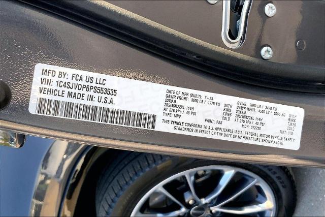 2023 Jeep Wagoneer Vehicle Photo in KANSAS CITY, MO 64114-4502