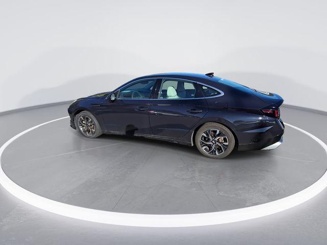 2024 Hyundai SONATA Vehicle Photo in Pleasant Hills, PA 15236
