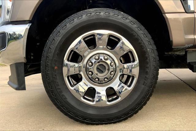 2023 Ford Super Duty F-250 SRW Vehicle Photo in TOPEKA, KS 66609-0000