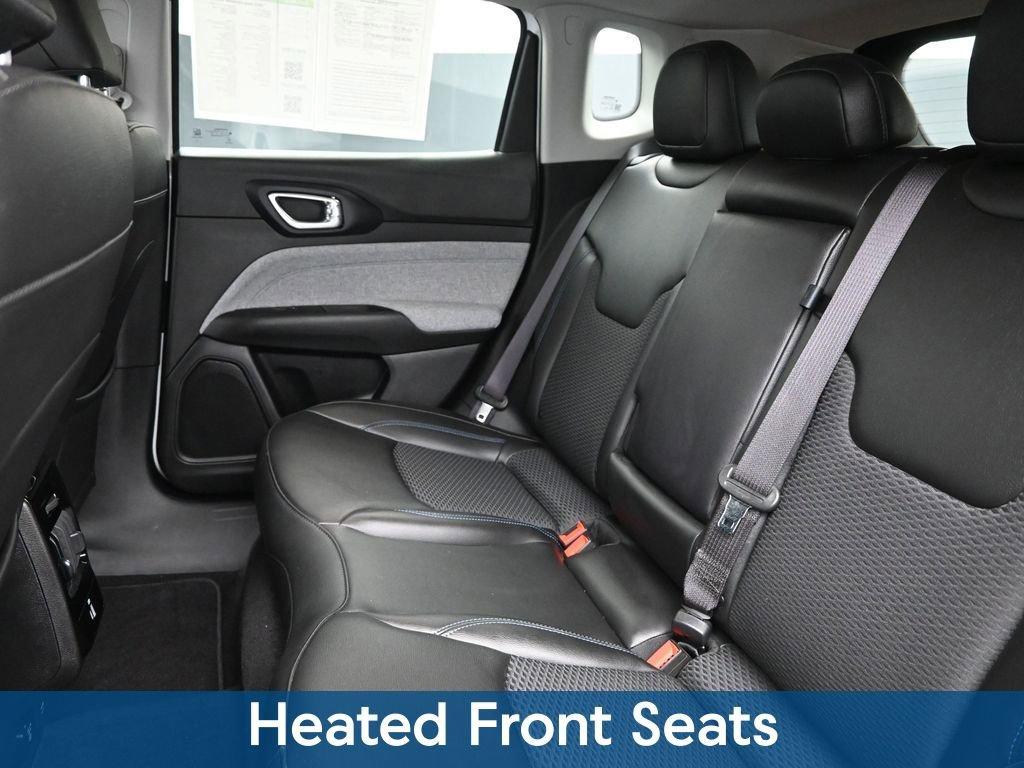 2022 Jeep Compass Vehicle Photo in Cedar Rapids, IA 52402