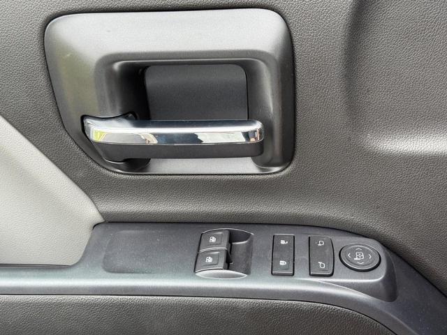 2024 Chevrolet Silverado 5500 HD Vehicle Photo in COLUMBIA, MO 65203-3903