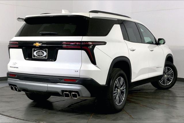 2024 Chevrolet Traverse Vehicle Photo in KANSAS CITY, MO 64114-4502