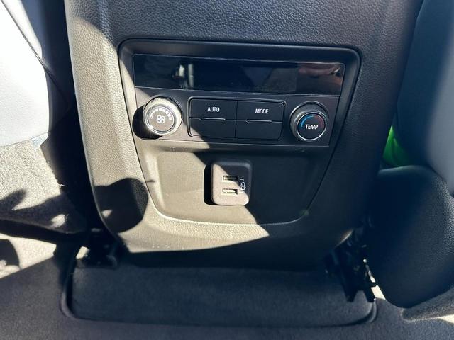 2023 Buick Enclave Vehicle Photo in COLUMBIA, MO 65203-3903