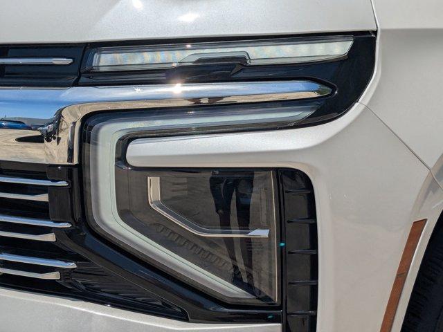 2025 Chevrolet Suburban Vehicle Photo in BRUNSWICK, GA 31525-1881