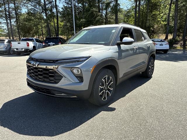 2025 Chevrolet Trailblazer Vehicle Photo in SANFORD, NC 27332-9629