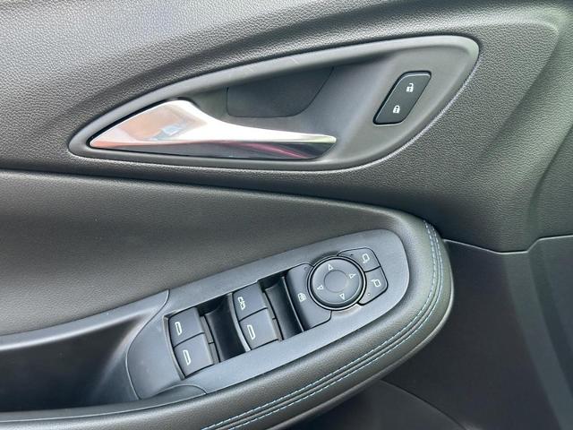 2026 Buick Encore GX Vehicle Photo in COLUMBIA, MO 65203-3903