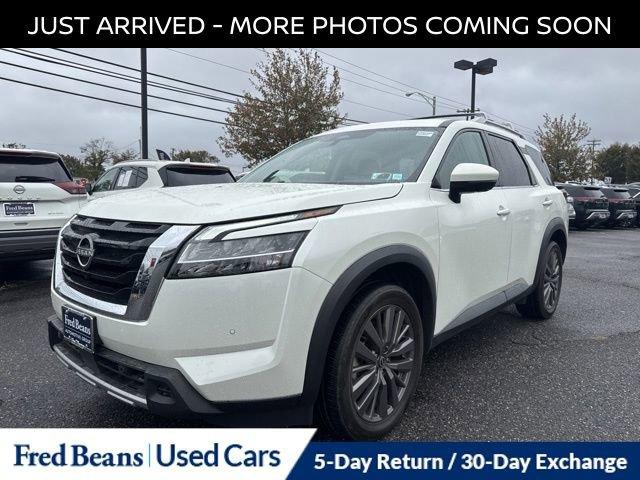 2023 Nissan Pathfinder Vehicle Photo in Flemington, NJ 08822