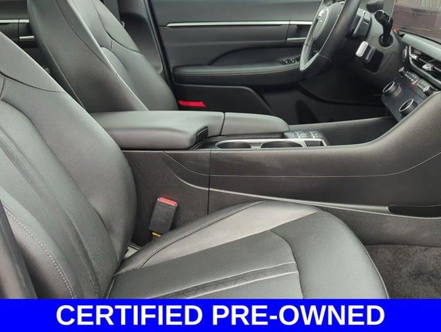 2024 Hyundai SONATA Hybrid Vehicle Photo in Merrillville, IN 46410