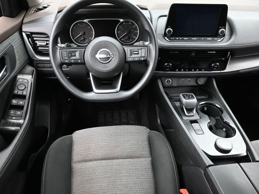 2022 Nissan Rogue Vehicle Photo in Cedar Rapids, IA 52402