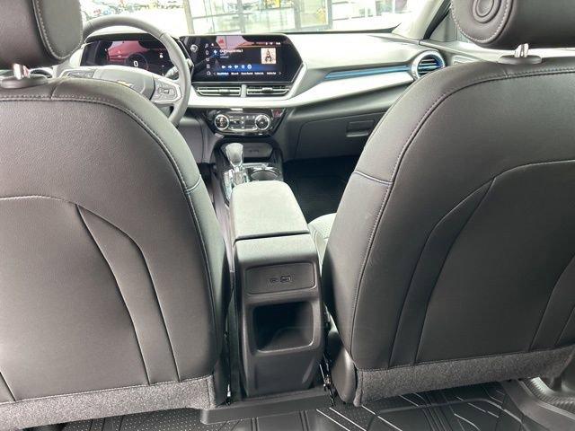 2025 Chevrolet Trax Vehicle Photo in SAINT CLAIRSVILLE, OH 43950-8512