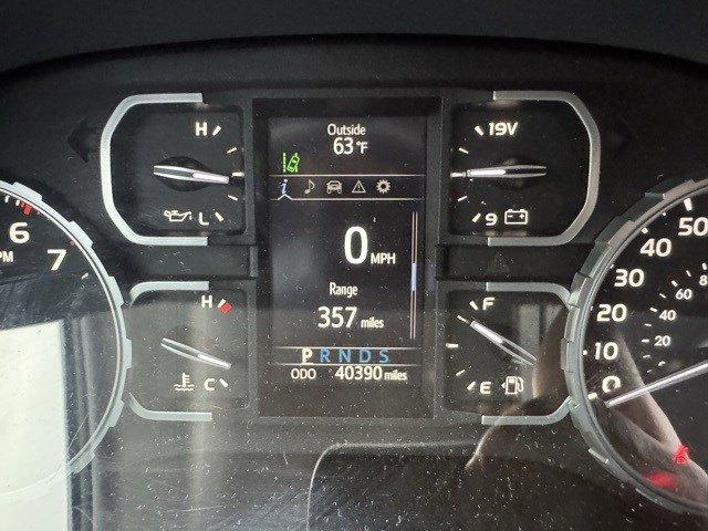 2021 Toyota Tundra 4WD Vehicle Photo in Mechanicsburg, PA 17050-1707