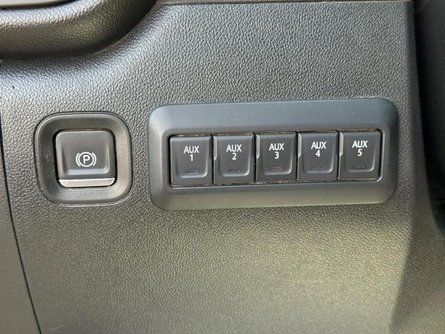 2024 Chevrolet Silverado 2500 HD Vehicle Photo in COLUMBIA, MO 65203-3903