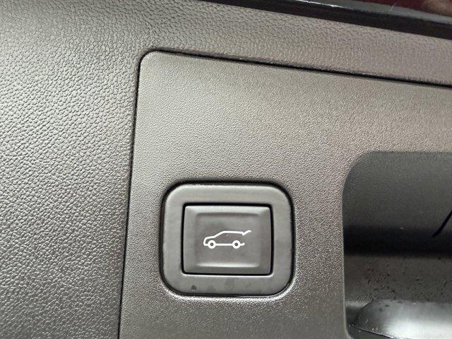 2024 Cadillac XT5 Vehicle Photo in LEOMINSTER, MA 01453-2952