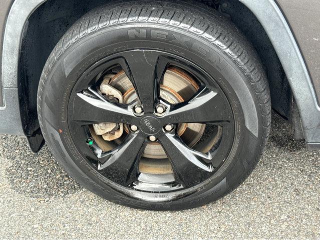 2020 Jeep Cherokee Vehicle Photo in Hinesville, GA 31313