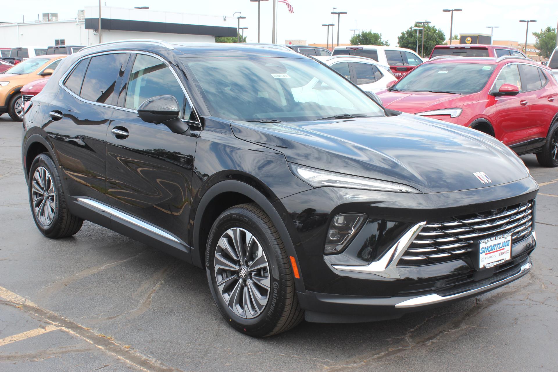 2025 Buick Envision Vehicle Photo in AURORA, CO 80012-4011