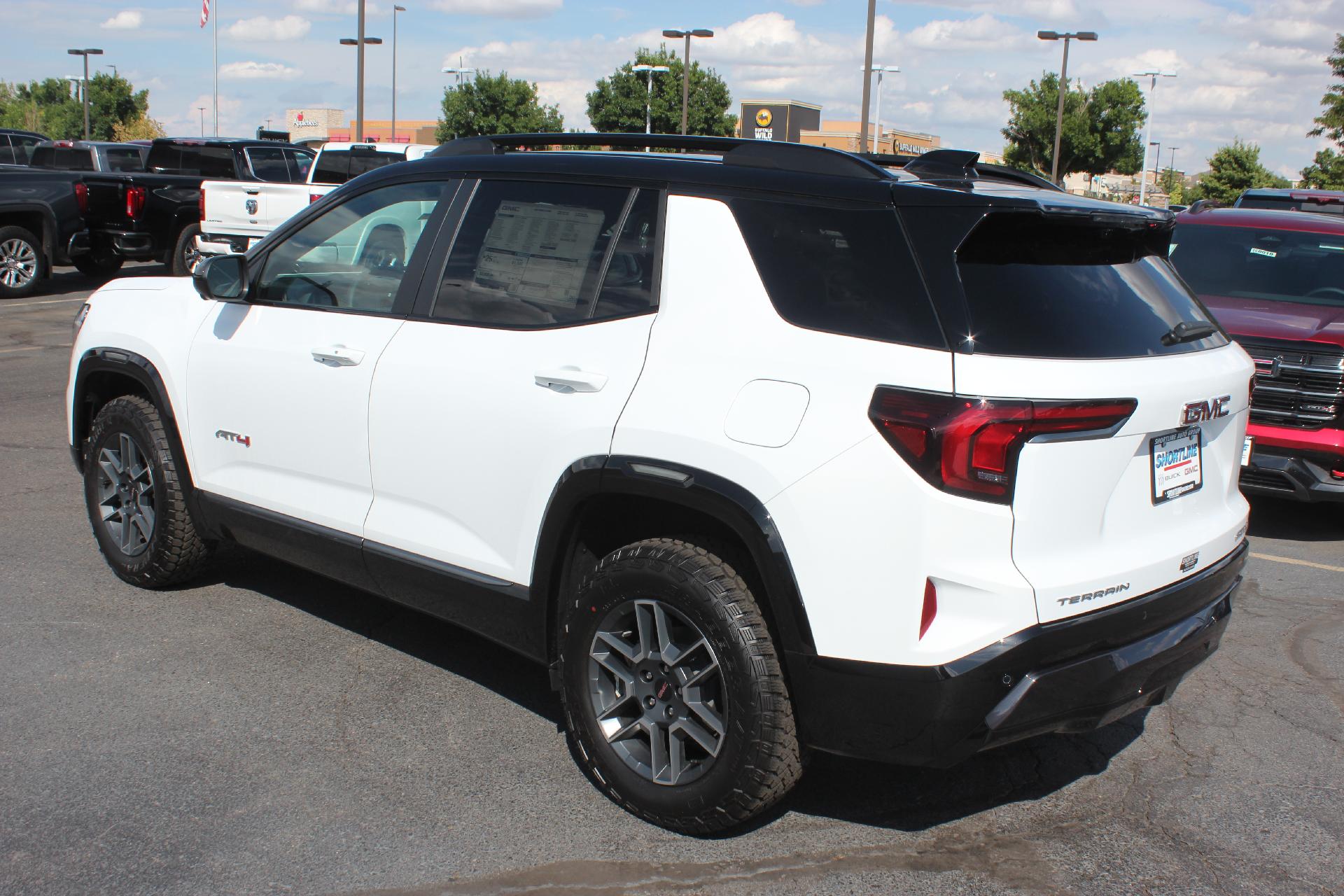 2026 GMC Terrain Vehicle Photo in AURORA, CO 80012-4011