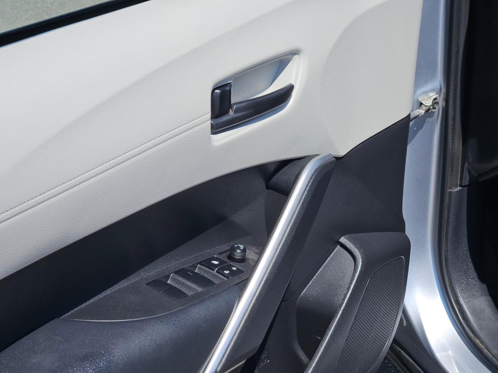 2022 Toyota Corolla Cross Vehicle Photo in Seguin, TX 78155