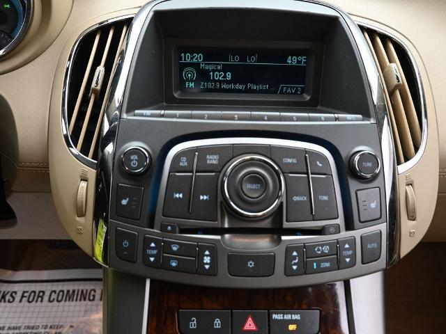 2012 Buick LaCrosse Vehicle Photo in Cedar Rapids, IA 52402