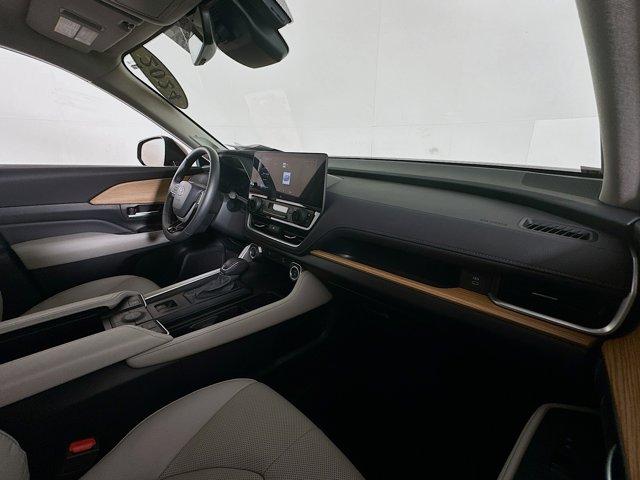 2024 Toyota Grand Highlander Vehicle Photo in Flemington, NJ 08822