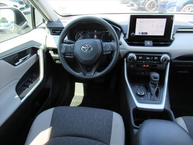 2024 Toyota RAV4 Vehicle Photo in LEESBURG, FL 34788-4022