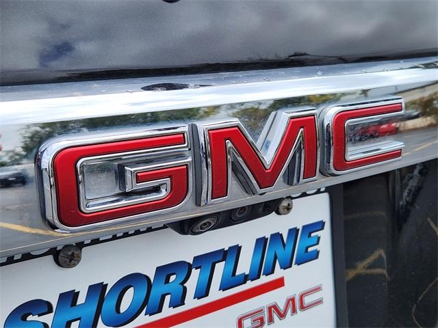 2023 GMC Acadia Vehicle Photo in AURORA, CO 80012-4011