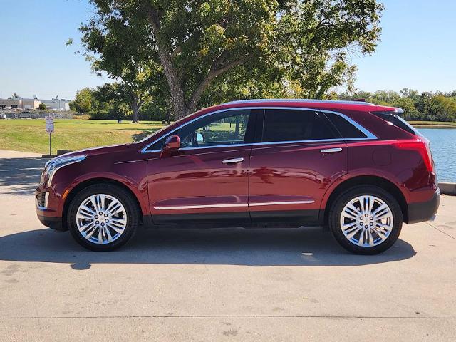 2017 Cadillac XT5 Vehicle Photo in DENTON, TX 76210-9321