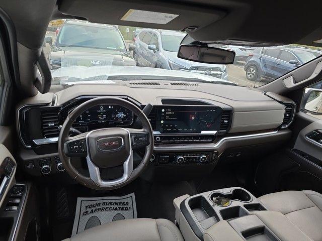 2022 GMC Sierra 1500 Vehicle Photo in Pleasant Hills, PA 15236
