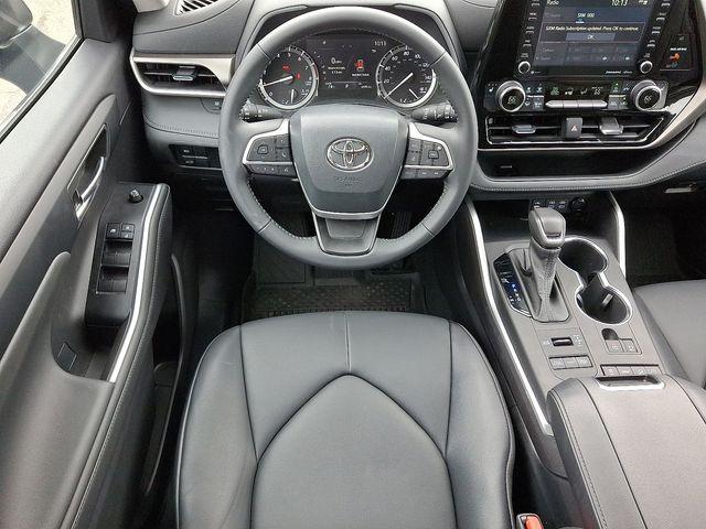 2022 Toyota Highlander Vehicle Photo in DANBURY, CT 06810-5034