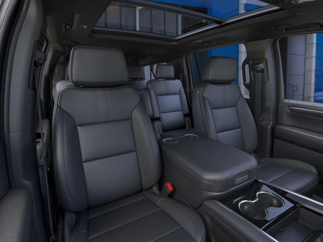2026 Chevrolet Suburban Vehicle Photo in KANSAS CITY, MO 64114-4502