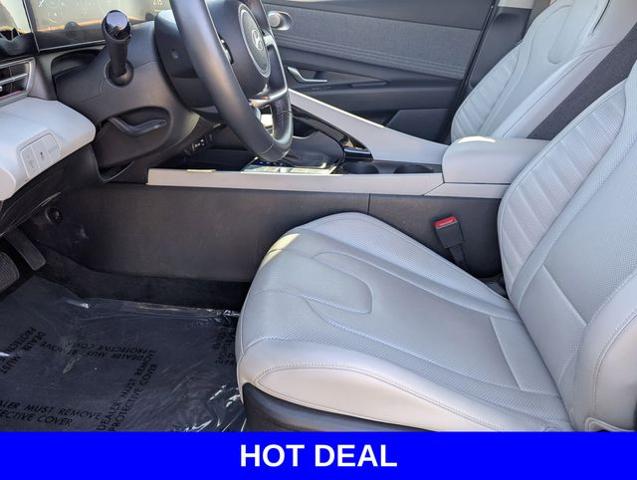 2024 Hyundai ELANTRA Vehicle Photo in Merrillville, IN 46410