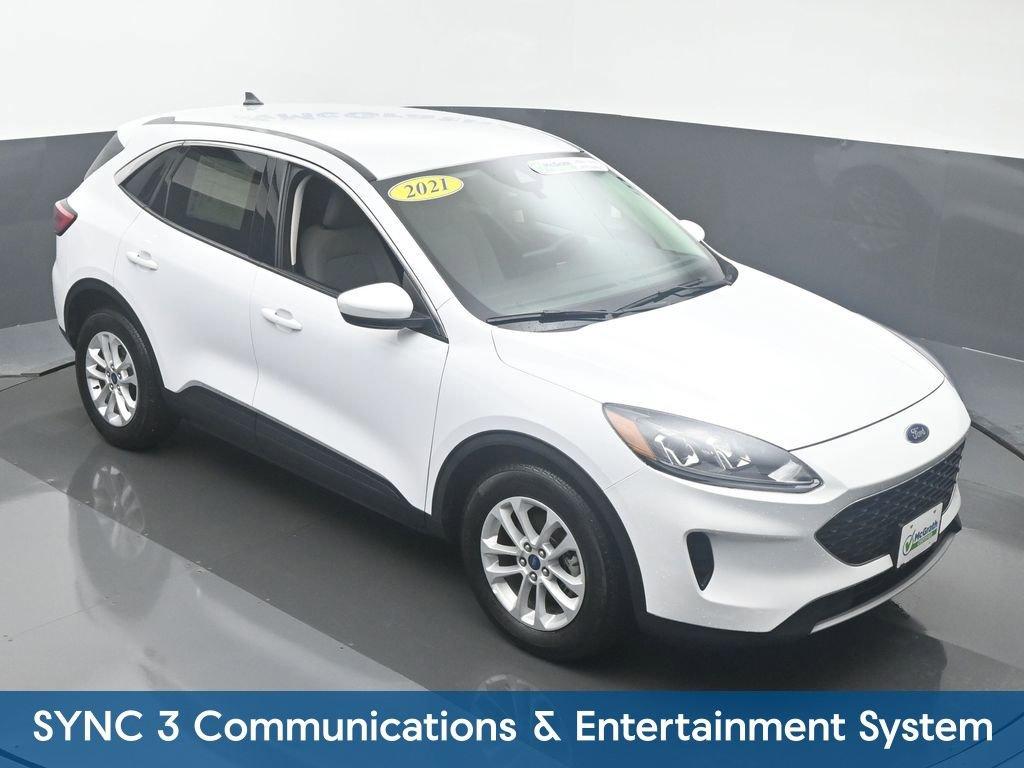 2021 Ford Escape Vehicle Photo in Cedar Rapids, IA 52402