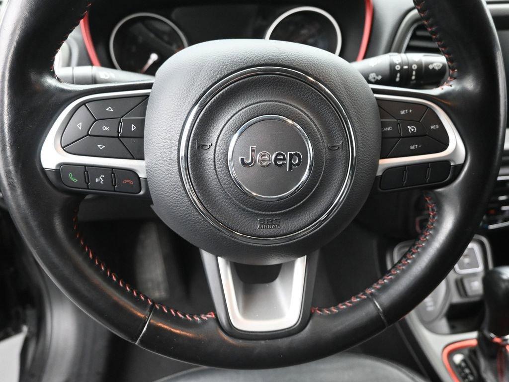 2020 Jeep Compass Vehicle Photo in Cedar Rapids, IA 52402