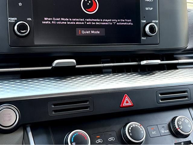 2023 Kia Carnival Vehicle Photo in Hinesville, GA 31313