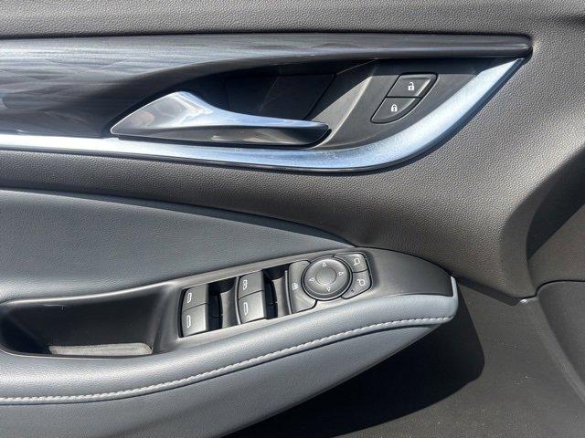 2023 Buick Enclave Vehicle Photo in ROCHESTER HILLS, MI 48307-2741