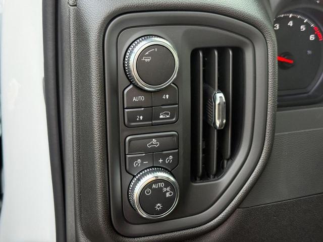 2026 GMC Sierra 1500 Vehicle Photo in COLUMBIA, MO 65203-3903