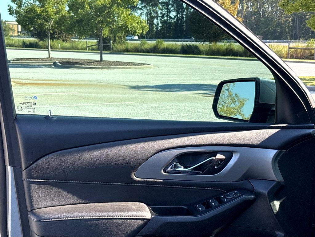 2023 Chevrolet Traverse Vehicle Photo in POOLER, GA 31322-3252