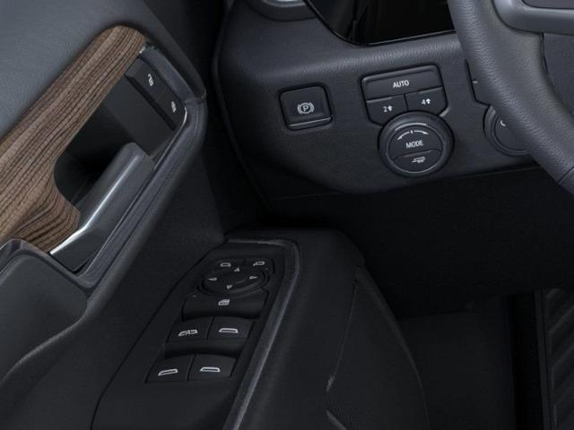 2025 Chevrolet Silverado 1500 Vehicle Photo in PUYALLUP, WA 98371-4149