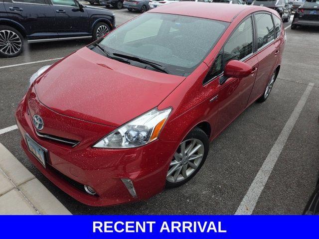 2013 Toyota Prius v Vehicle Photo in Merrillville, IN 46410