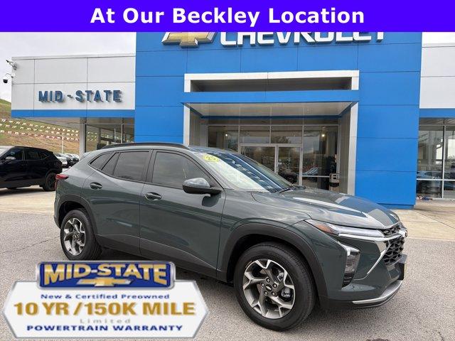 2025 Chevrolet Trax Vehicle Photo in SUTTON, WV 26601-9538