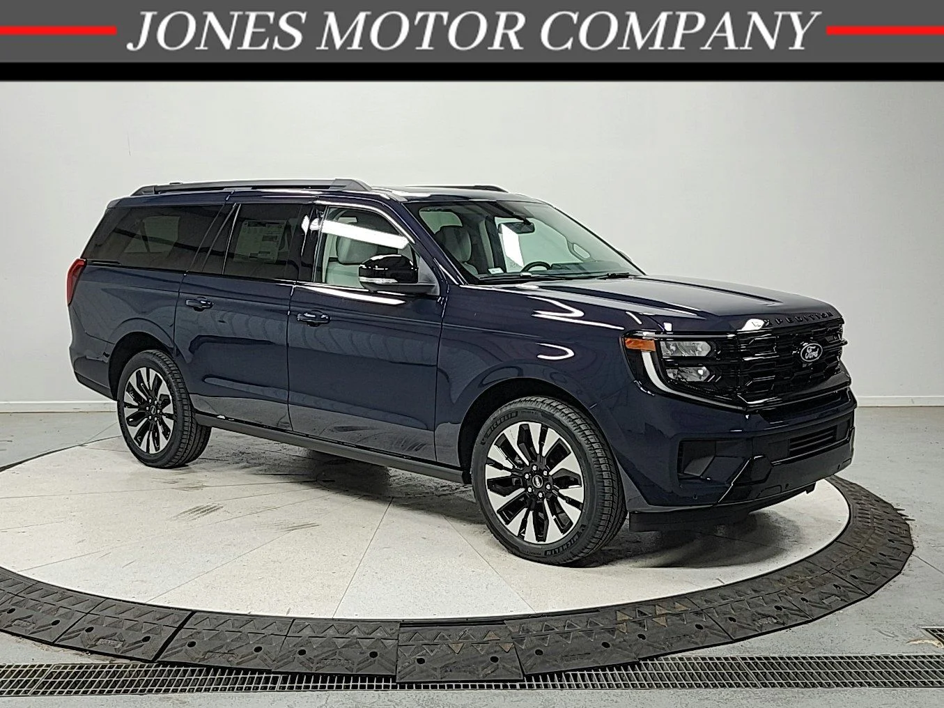 2027 Ford Expedition Max Vehicle Photo in Savannah, TN 38372