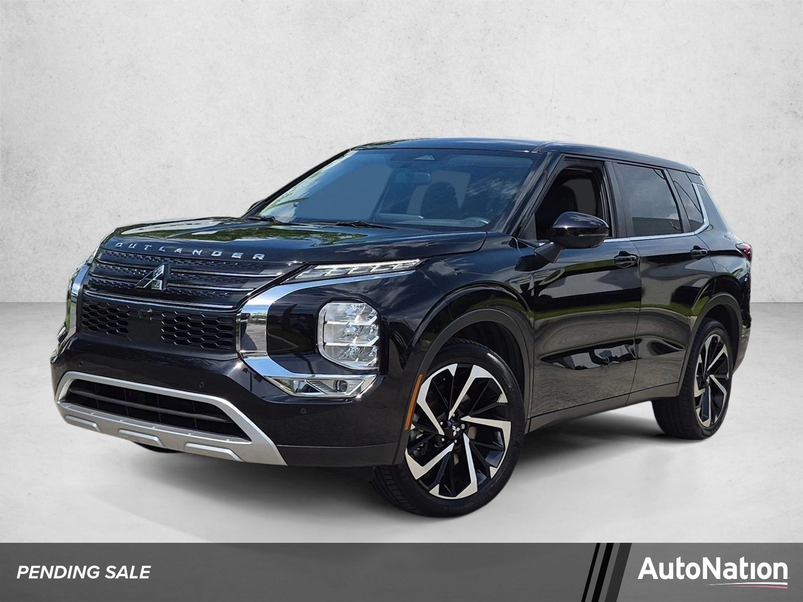 2023 Mitsubishi Outlander Vehicle Photo in Miami, FL 33015