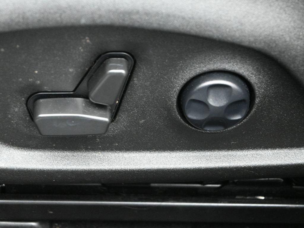 2021 Jeep Renegade Vehicle Photo in Cedar Rapids, IA 52402