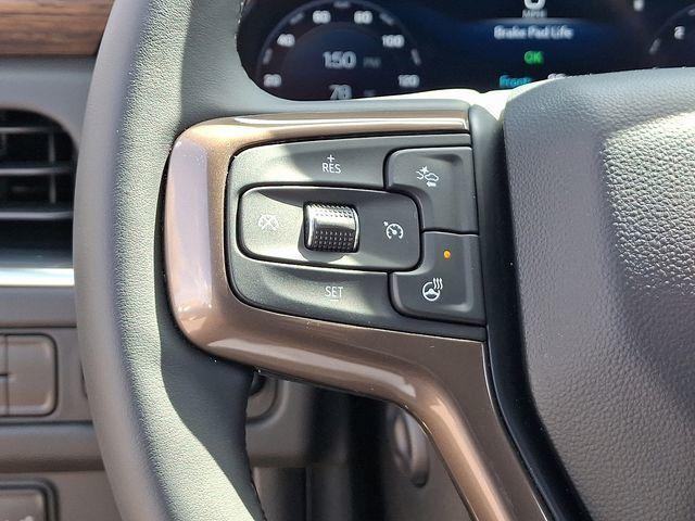 2024 Chevrolet Suburban Vehicle Photo in DANBURY, CT 06810-5034