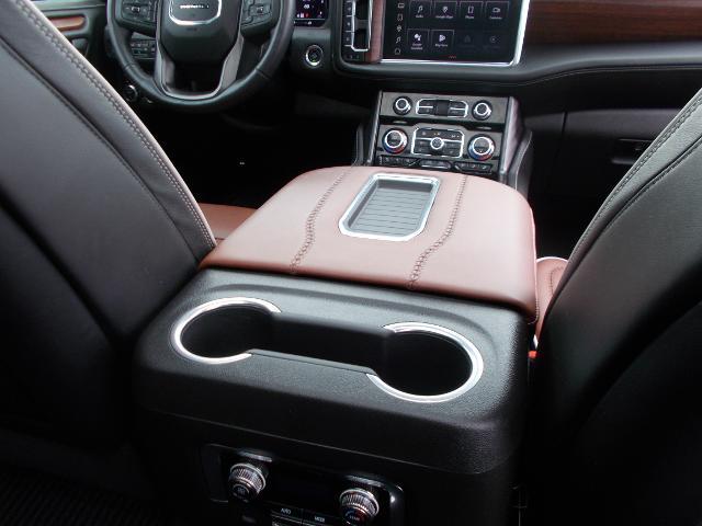 2023 GMC Yukon Vehicle Photo in LOWELL, MA 01852-4336